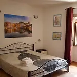 Ada's Gæstehus