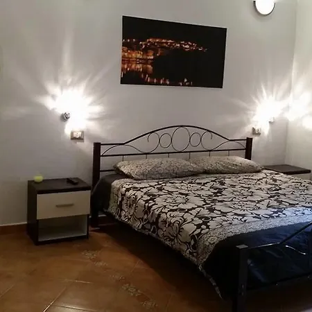 Ada's Casa de hóspedes