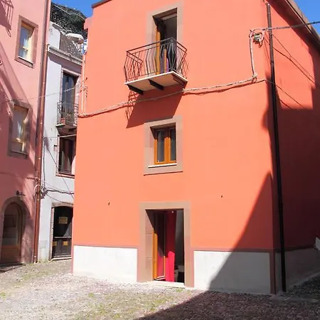 Casa de hóspedes Ada's Bosa
