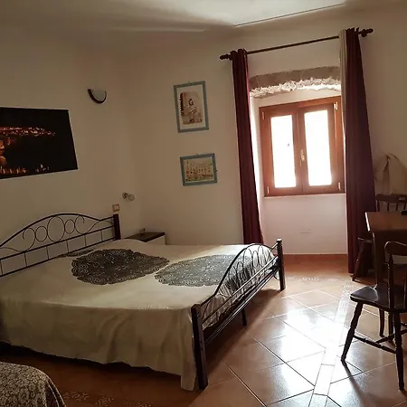 Ada's Casa de hóspedes *